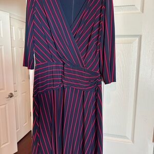 . 3/4 sleeves. Almost new. Size-16.length 43 inches & pit2pit-19 inches